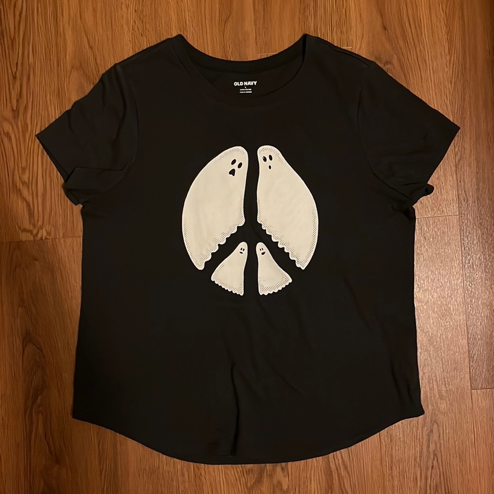 L Old Navy Graphic T-Shirt